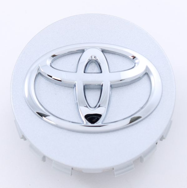 OE Genuine Toyota Silver w/ Chrome Emblem Center Cap 42603-08030 for Sienna Camry Highlander Venza CAP2224